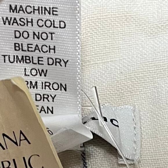 Banana Republic Linen Blend Stripe Bermuda Shorts Size 10 White Coastal Nautical - Picture 9 of 9